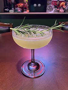 Smoked Bee's Knees